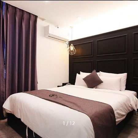 Gray Motel Поханг Екстериор снимка